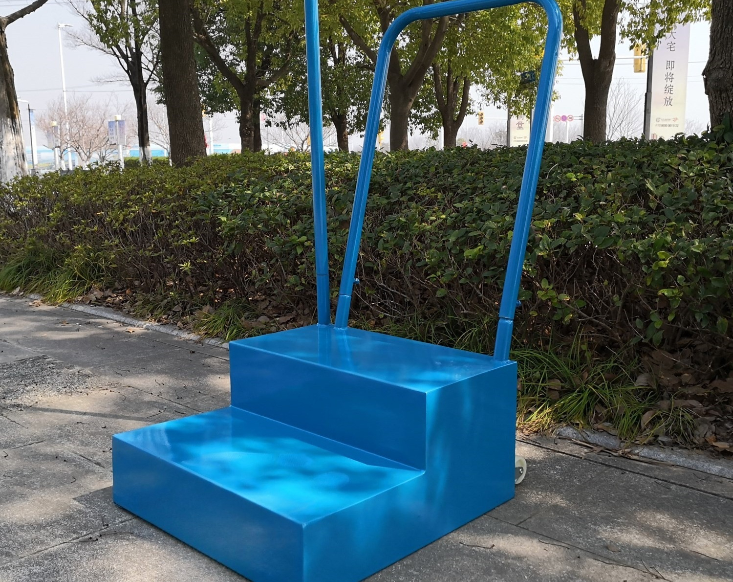 Athletics mobile starting plat - مراجعة Sports Equipment That Starts With A وسعره