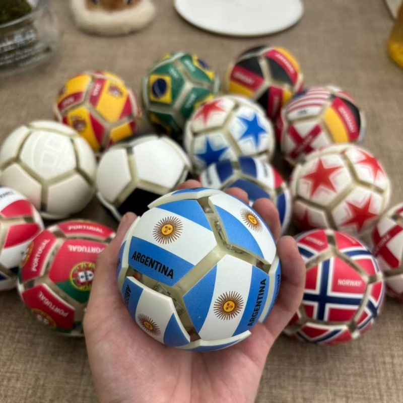 Soccer Keychain Fidget Toy Str - مراجعة Sports Equipment Box وسعره