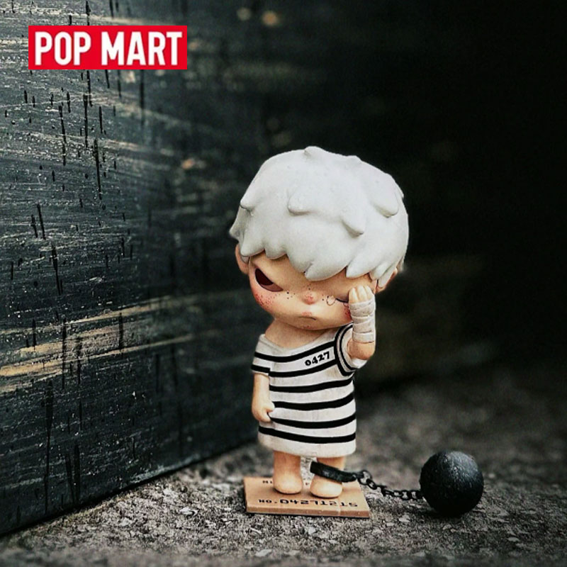POPMART HIRONO Little Mischief - مراجعة Sports Equipment Box وسعره